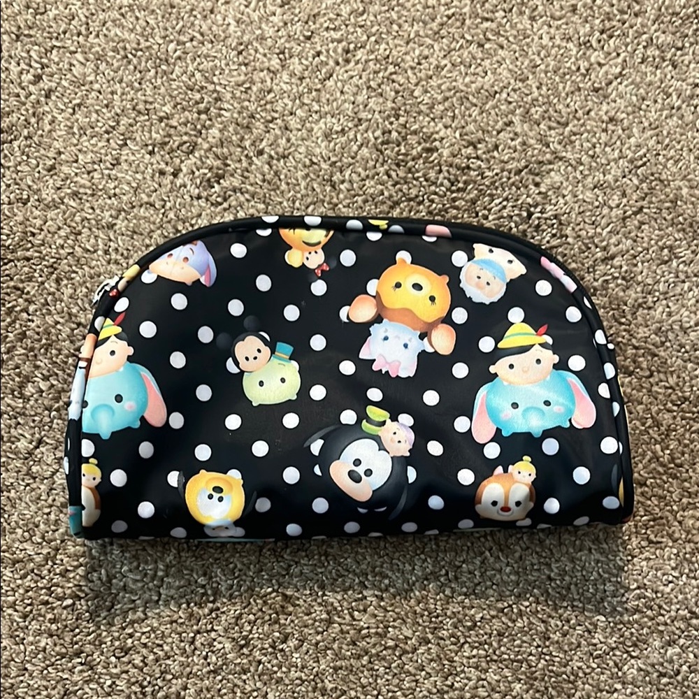 Disney Tsum Tsum Zippered Pouch